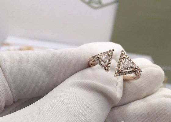 Classic Elegant Full Diamond 18k Rose Gold Engagement Ring Horn Shaped